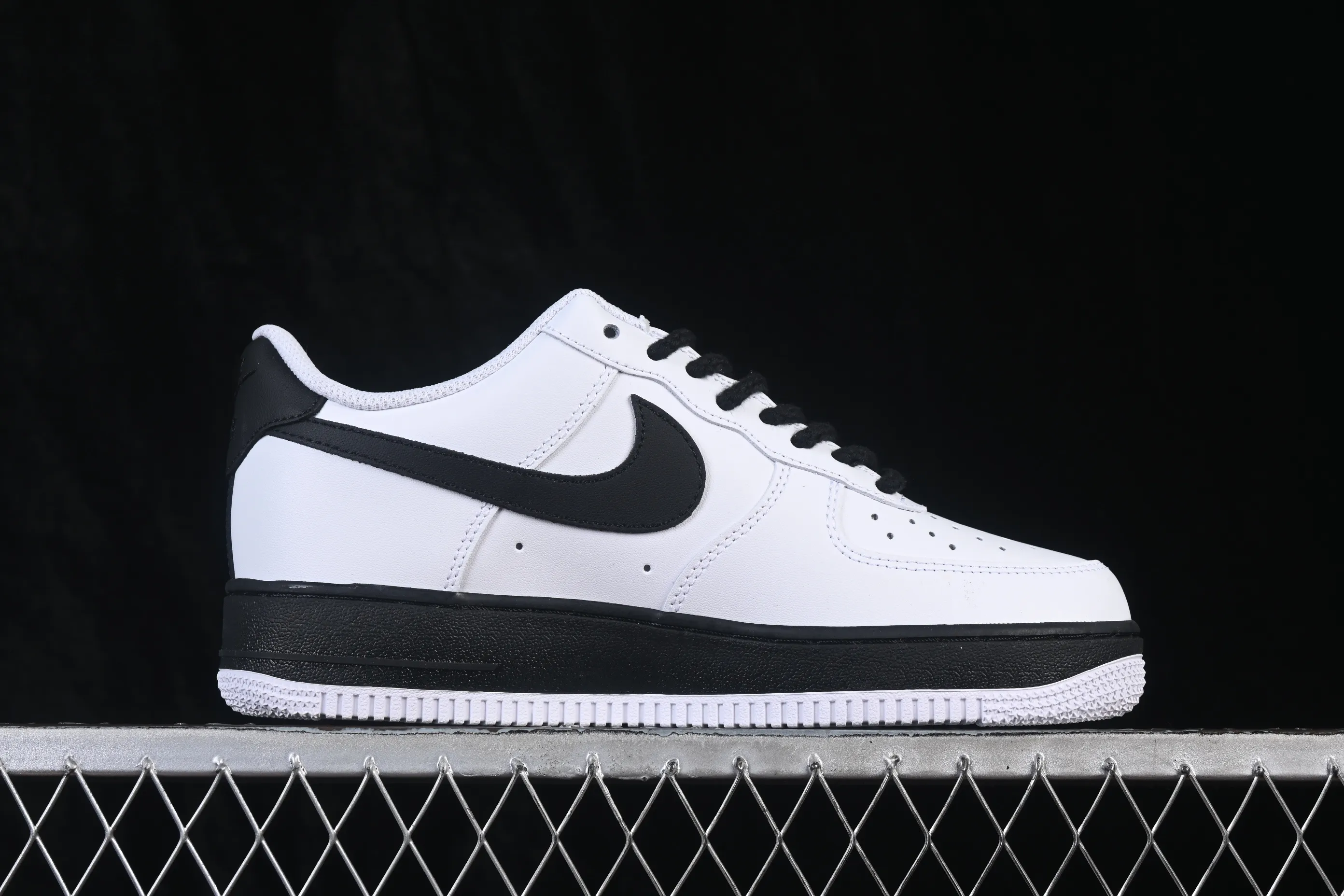 All categories Nk Air Force 1 Air Force series Nk Air Force 1 Low Air Force low-top Nike Air Force 1'07 Low dip-dyed graffiti Air Force 1 low-top casual sneakers ZH0316-152